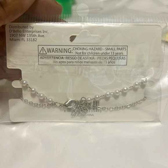 Bracelets - Picture 2 of 2